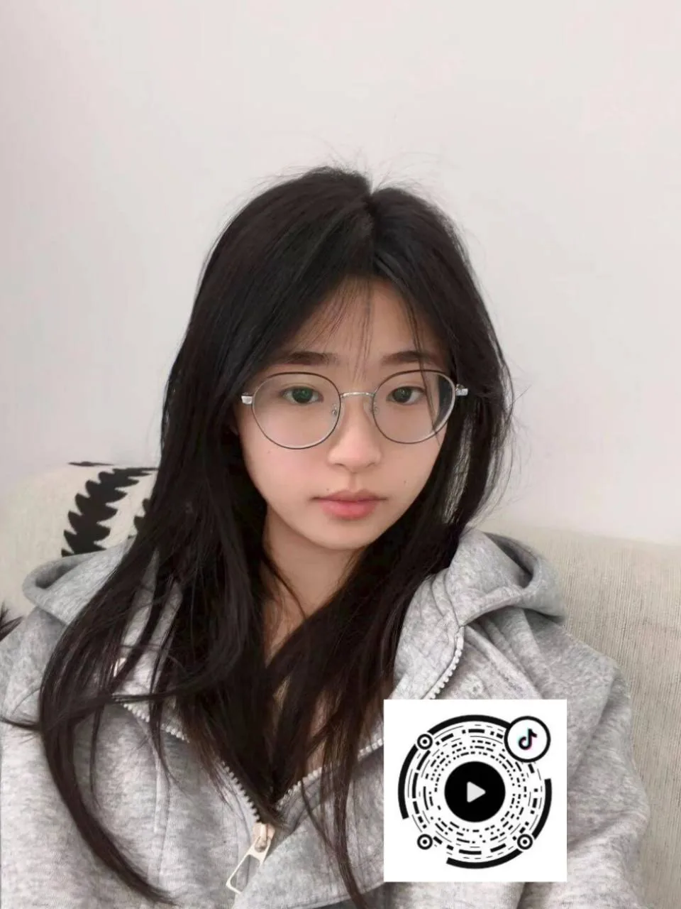 验证视频封面