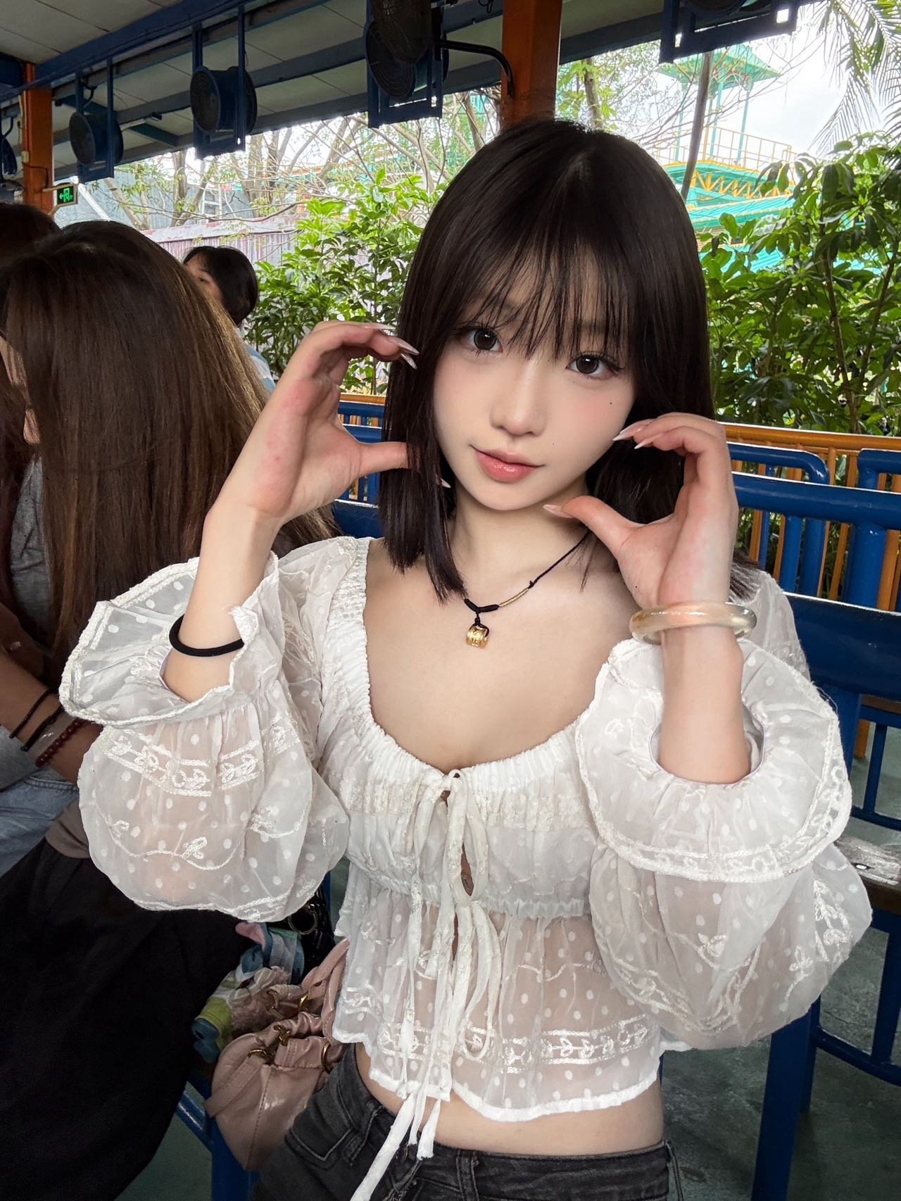 YC323