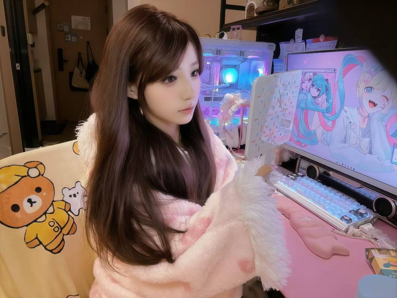 秋秋