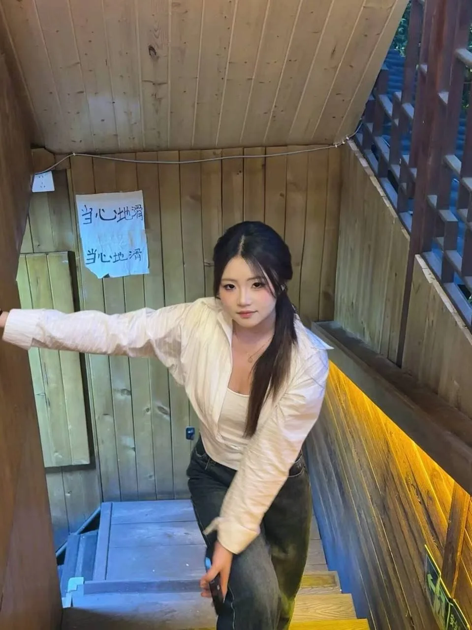 验证视频封面