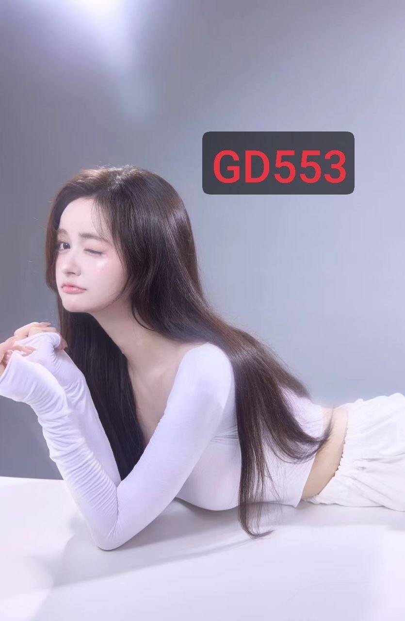 GD553 俄罗斯混血 冷白皮 三点粉 985女大