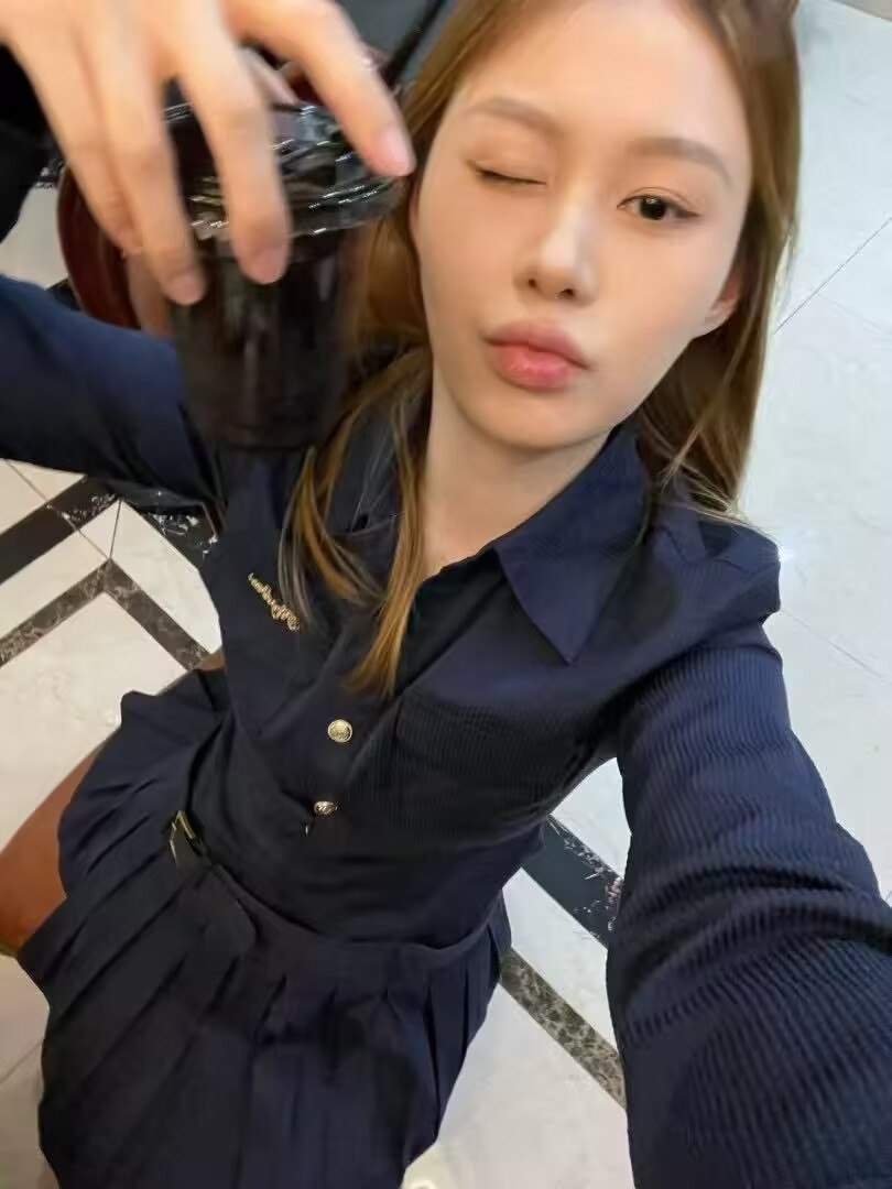 B089