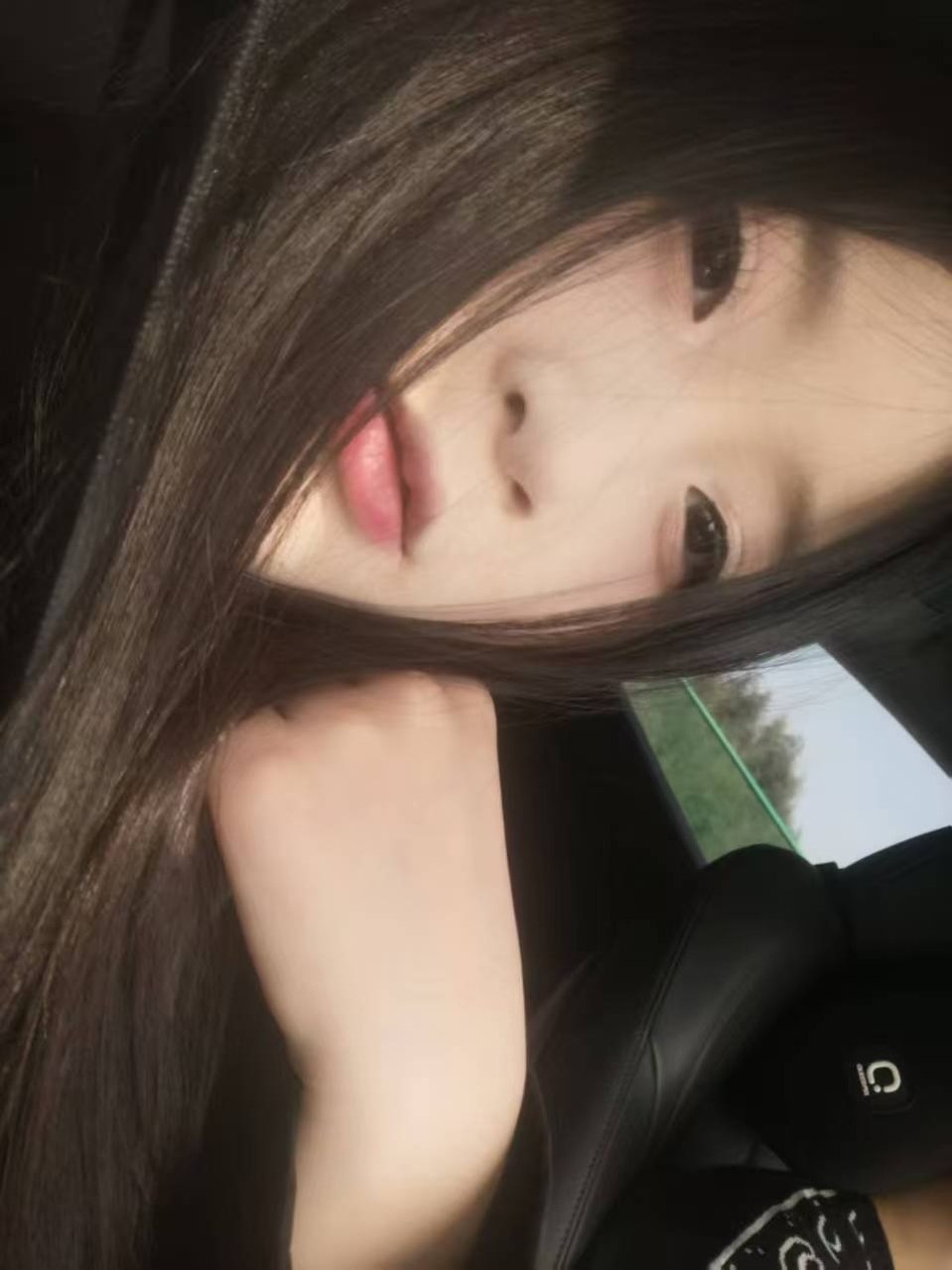B025