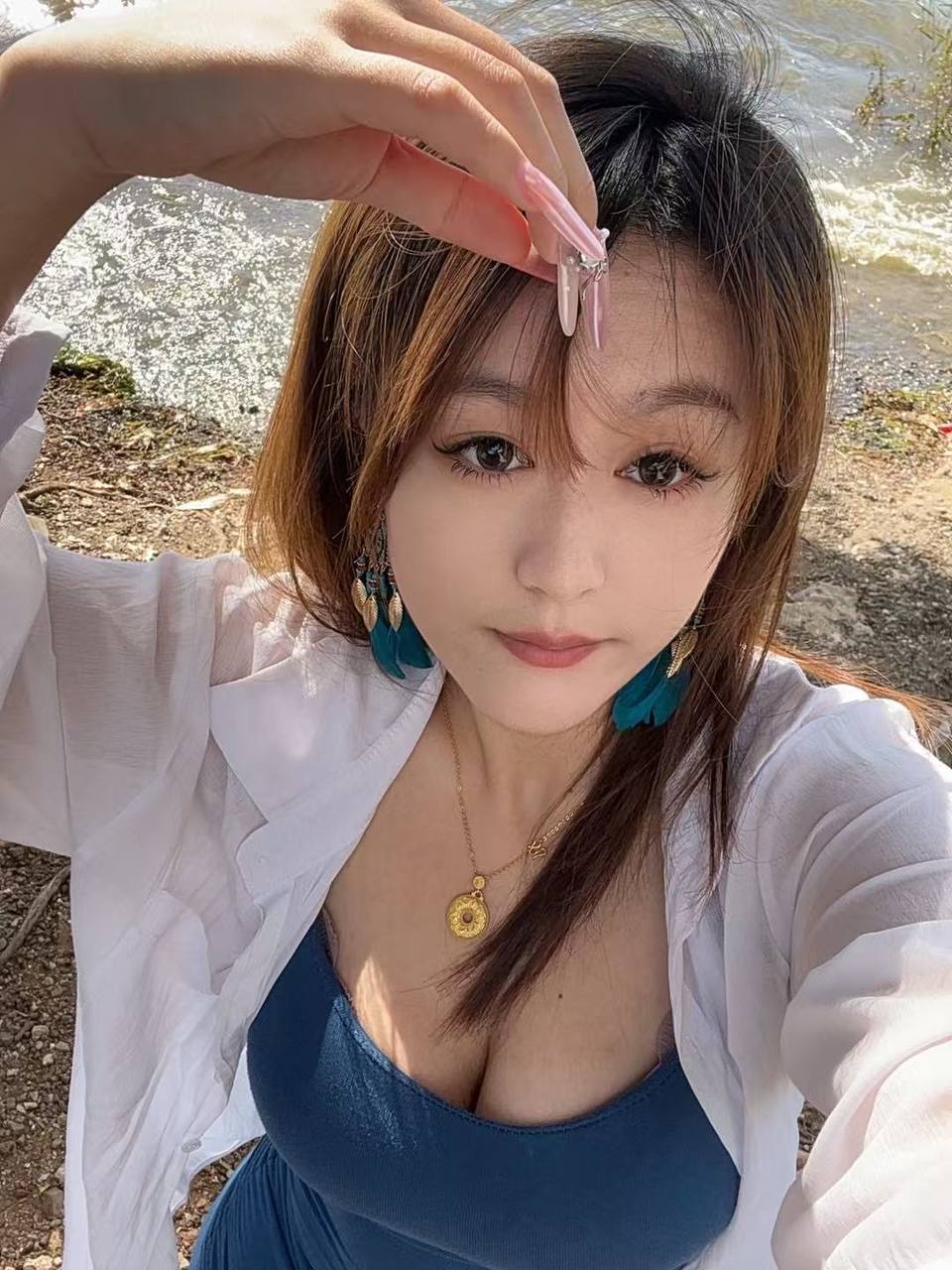 X37