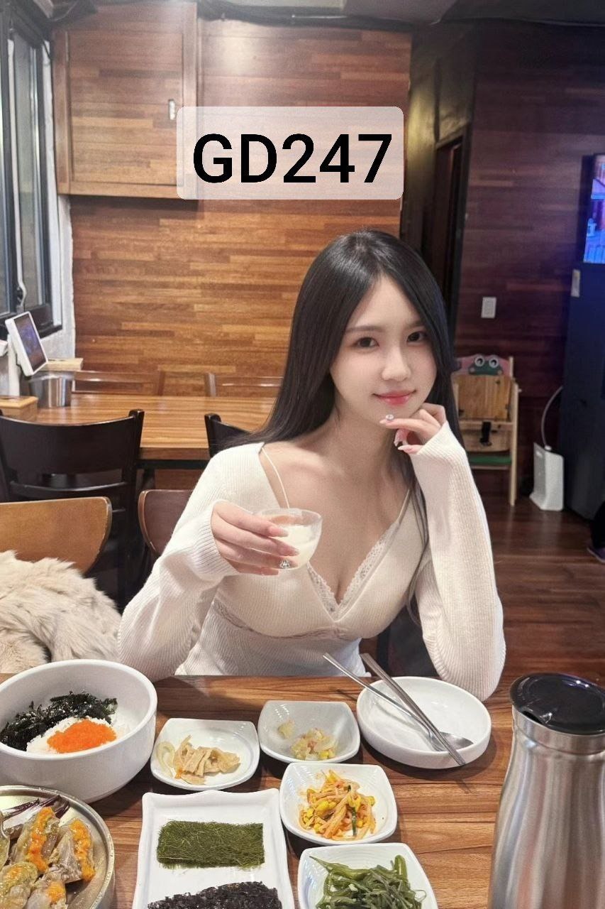 GD247 留学生 清纯美女