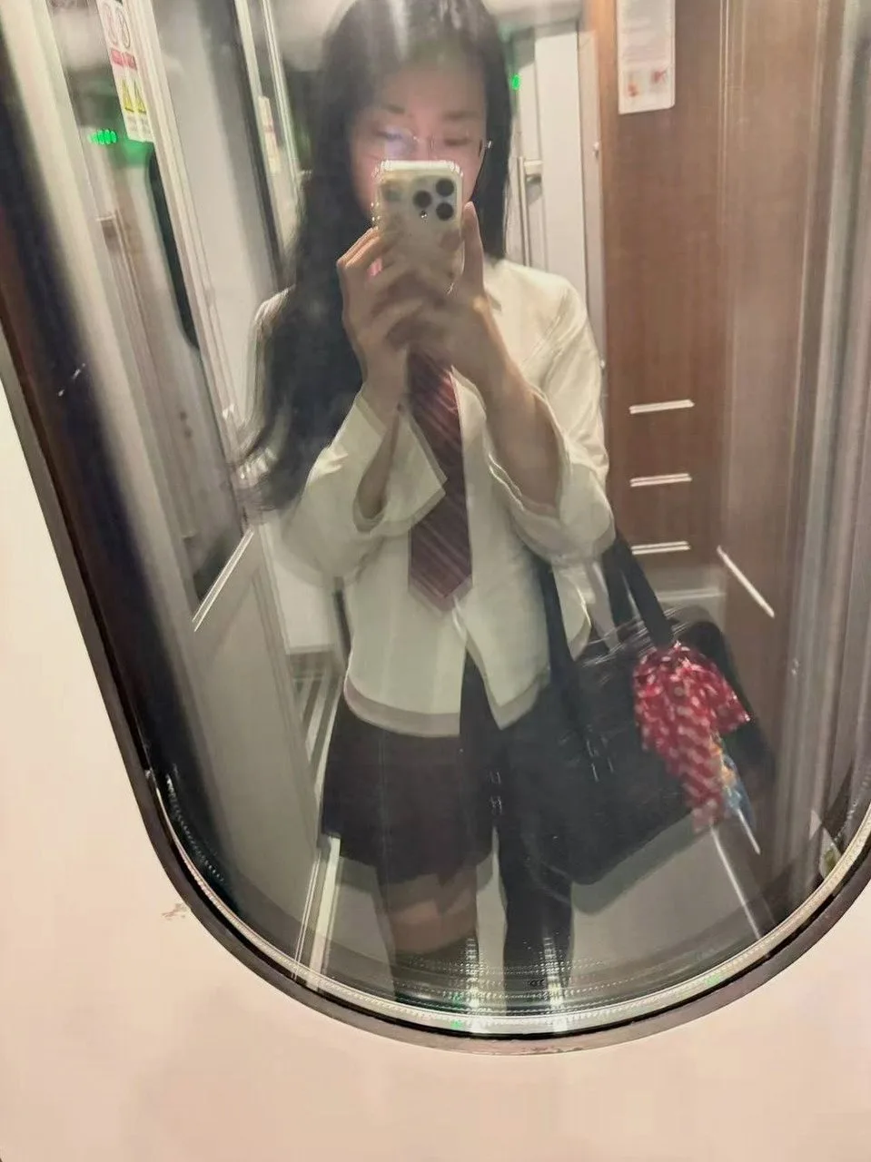 验证视频封面