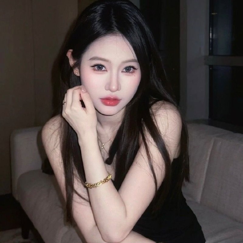 GD589 大胸 腿长