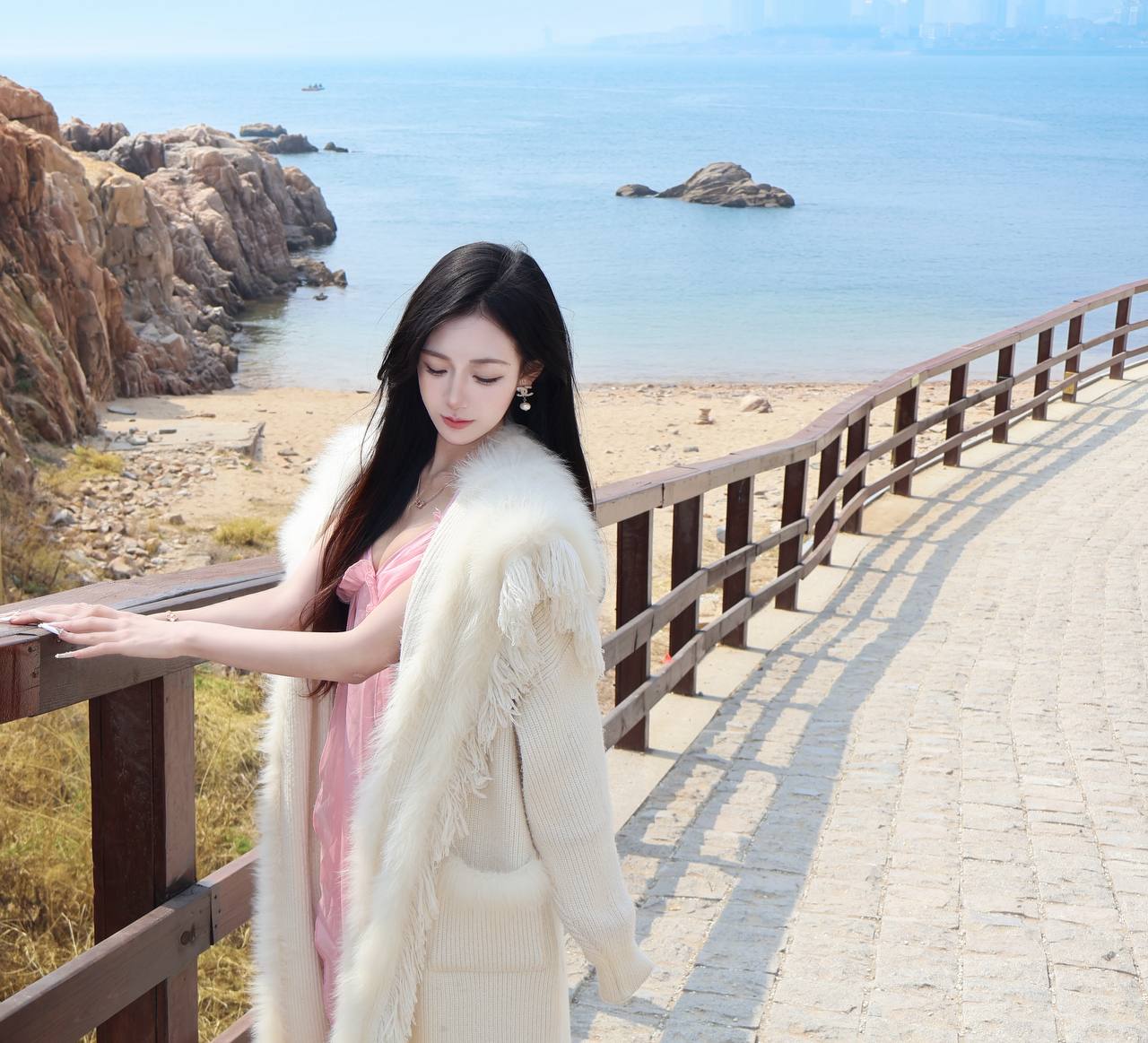 妍妍