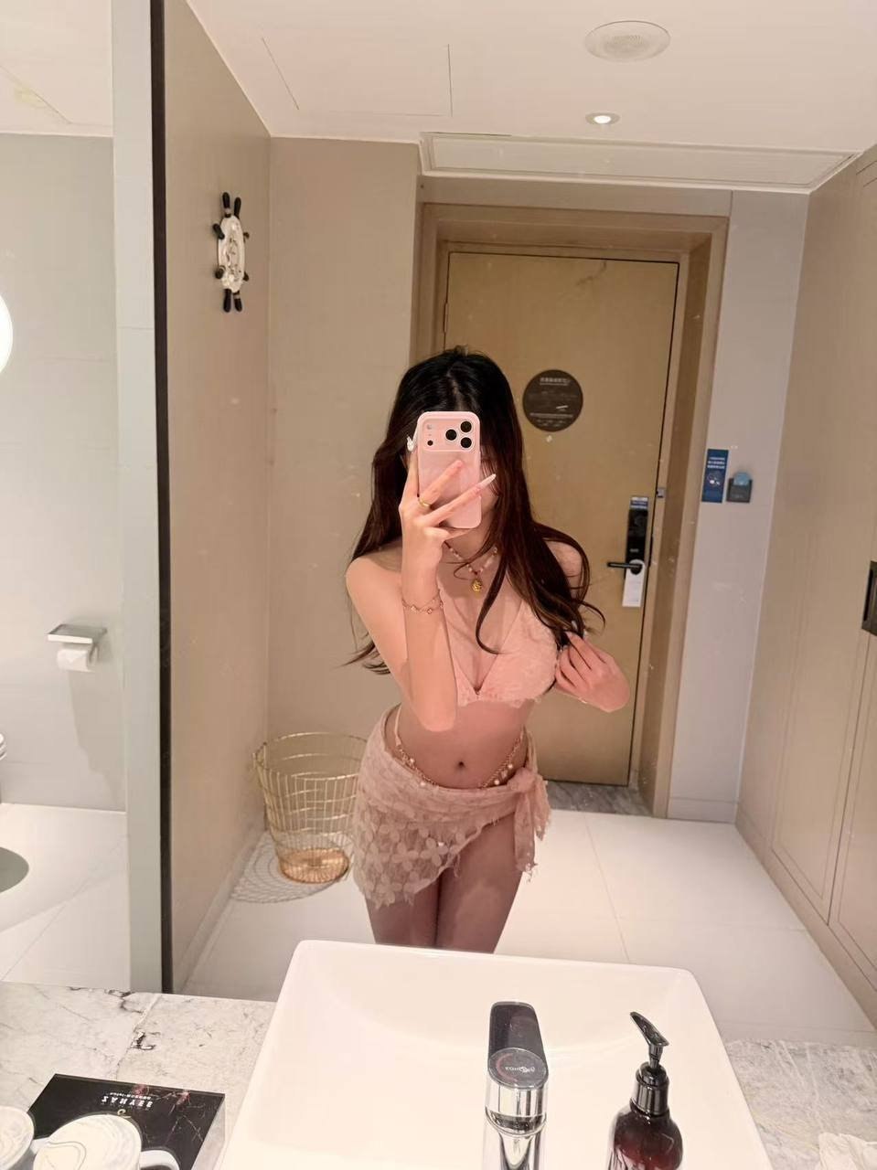 思思