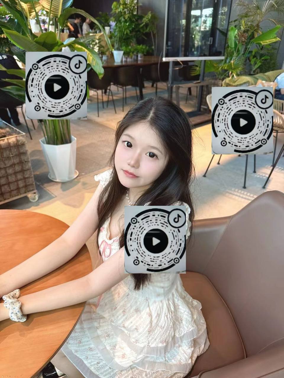 尤尤
