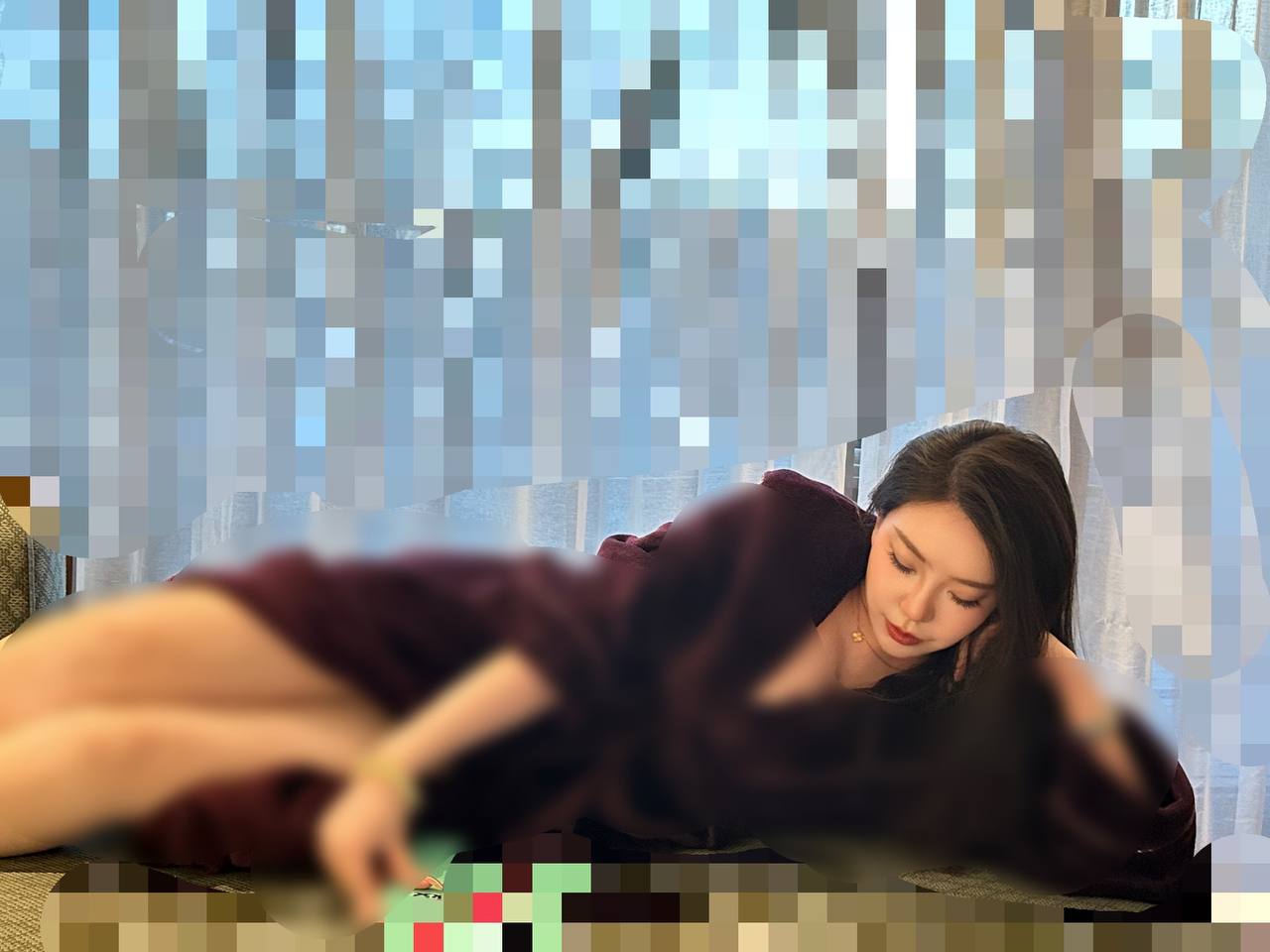 佳佳