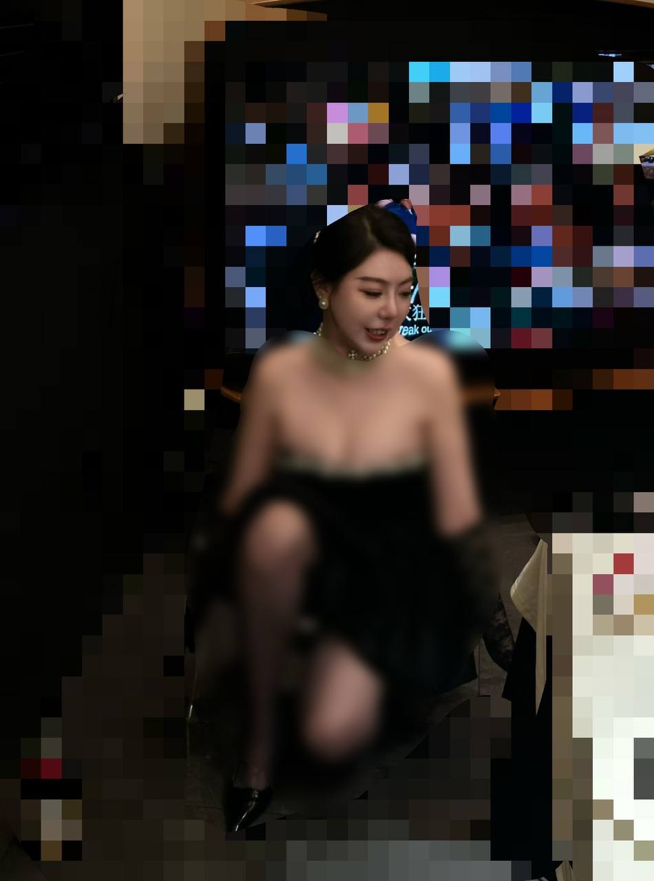 佳佳