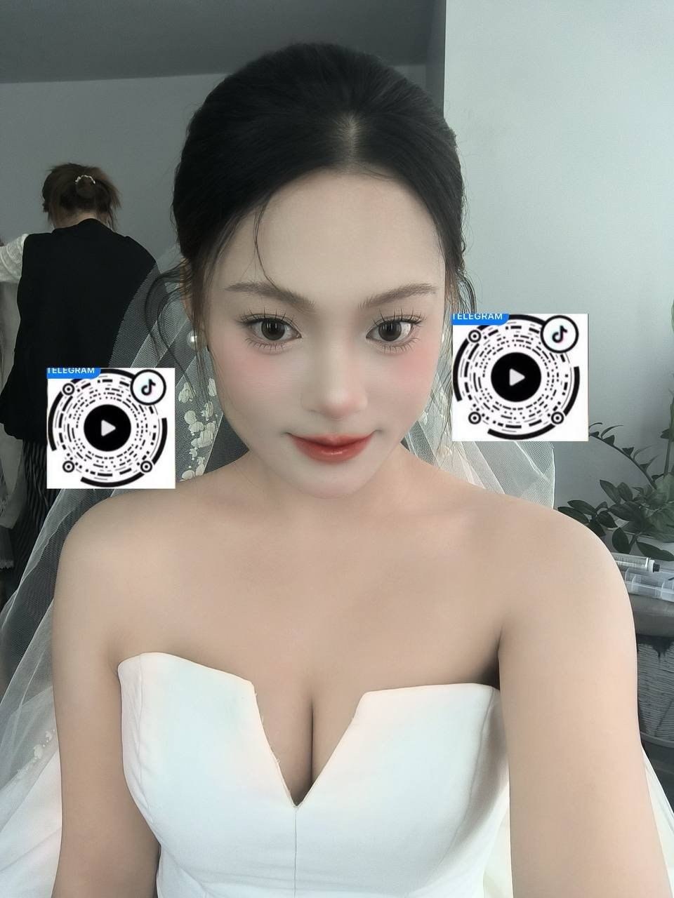 邓邓