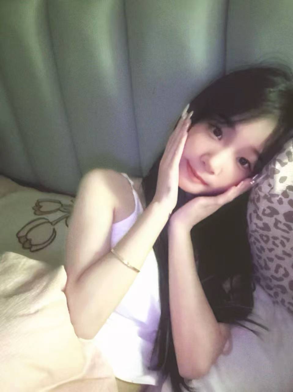 知知