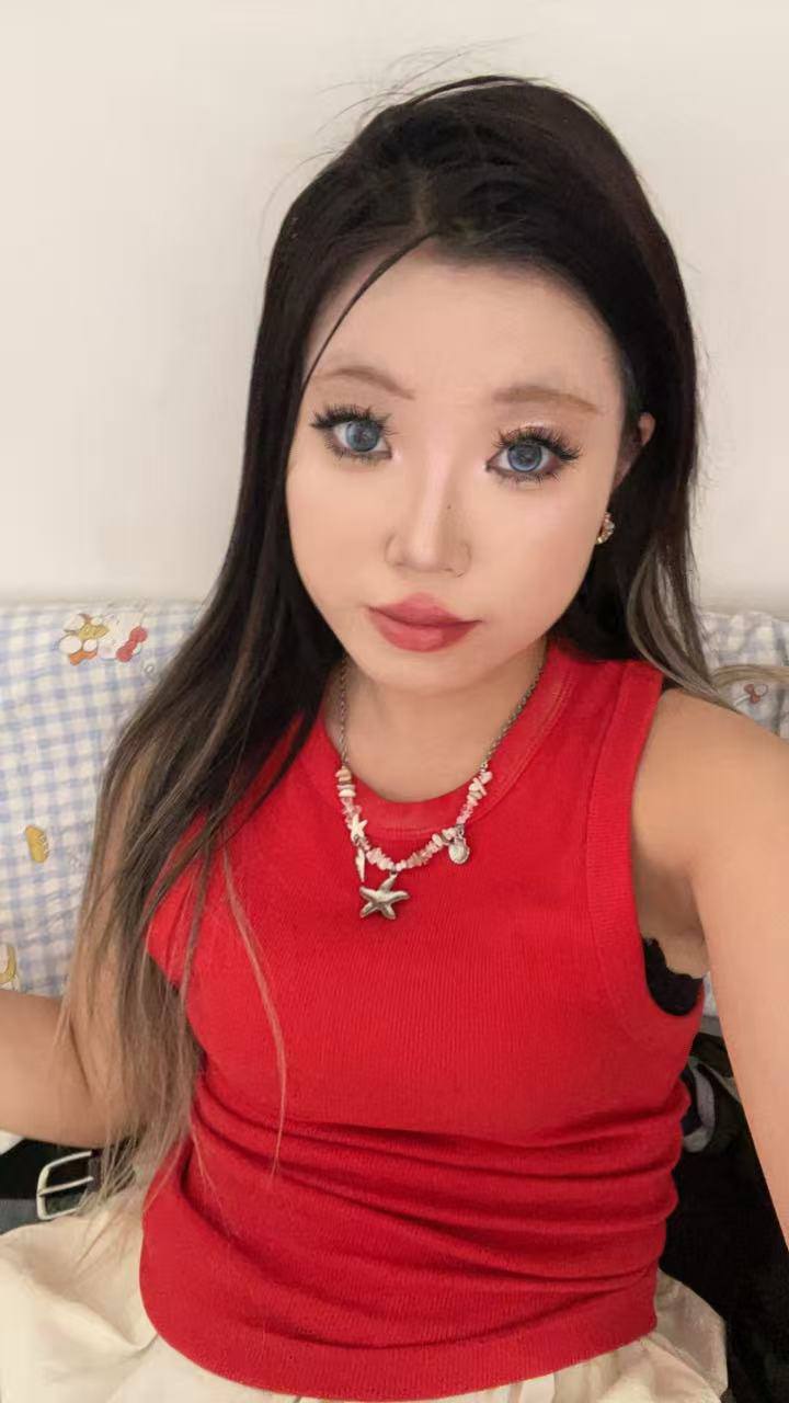 佳怡