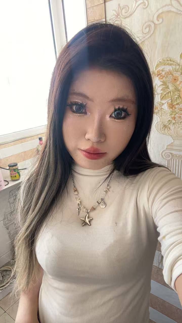 佳怡