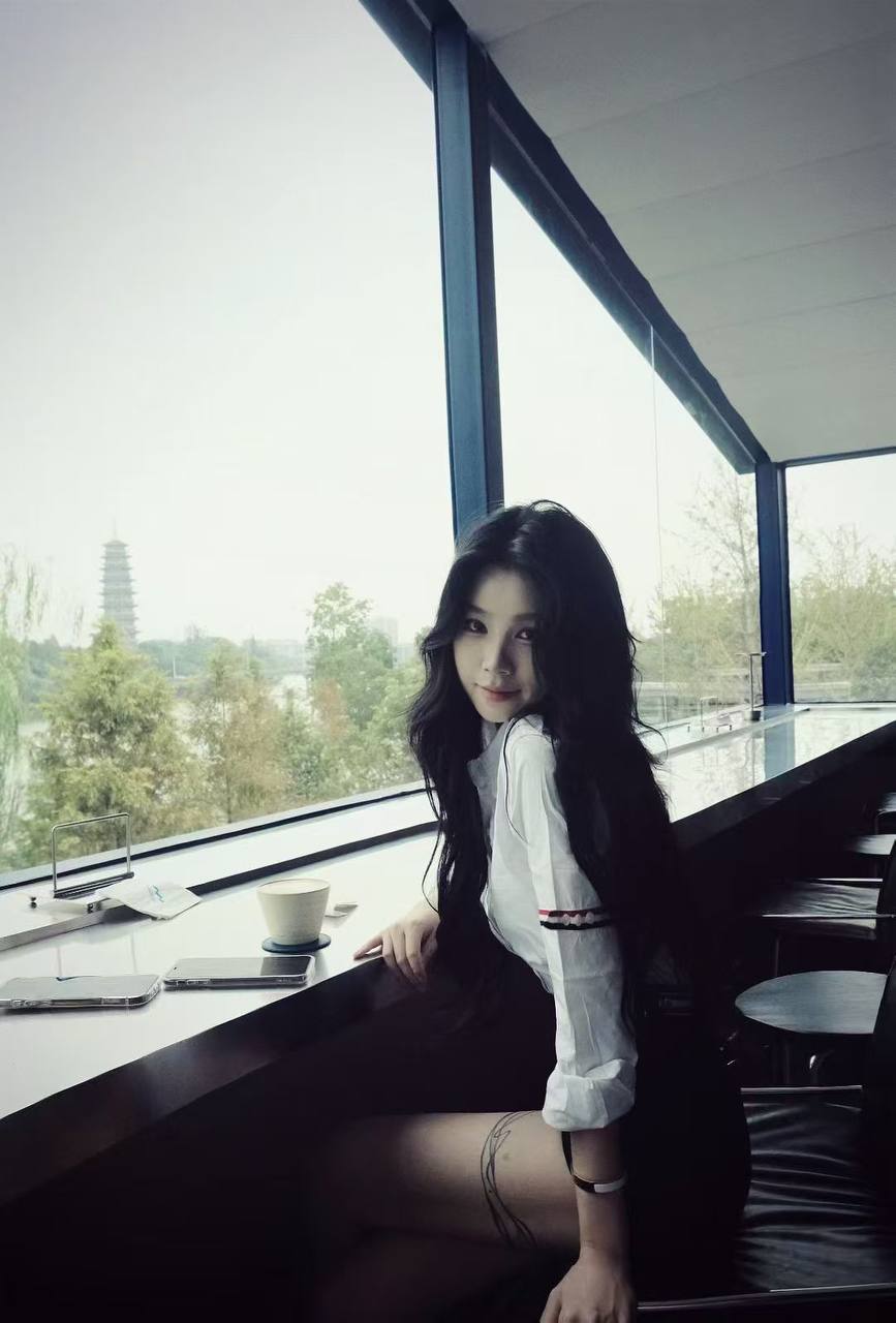 小伊