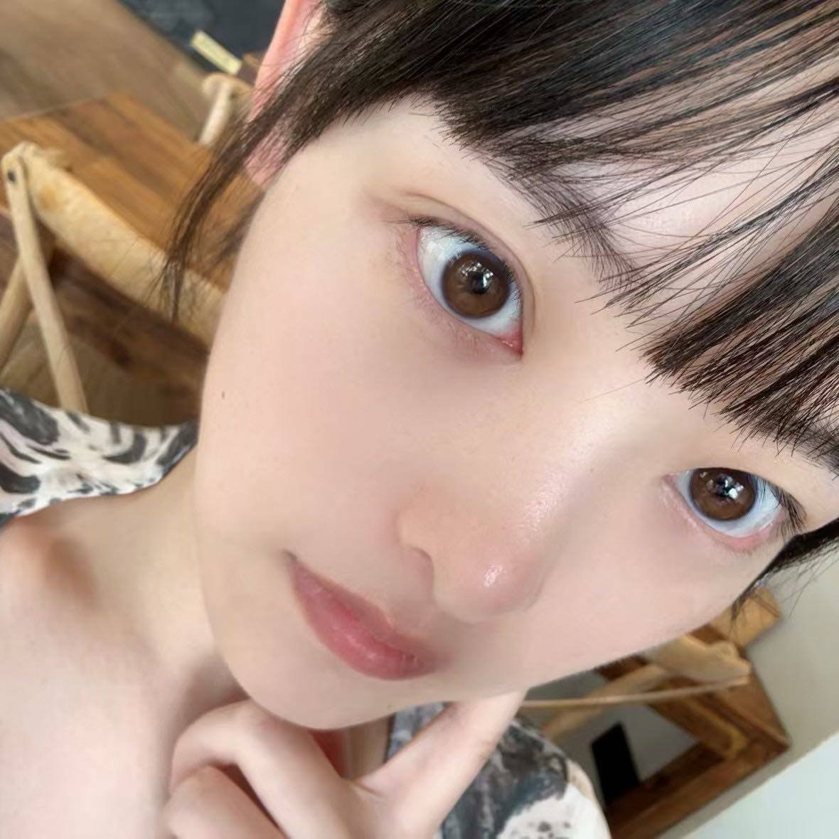 小依