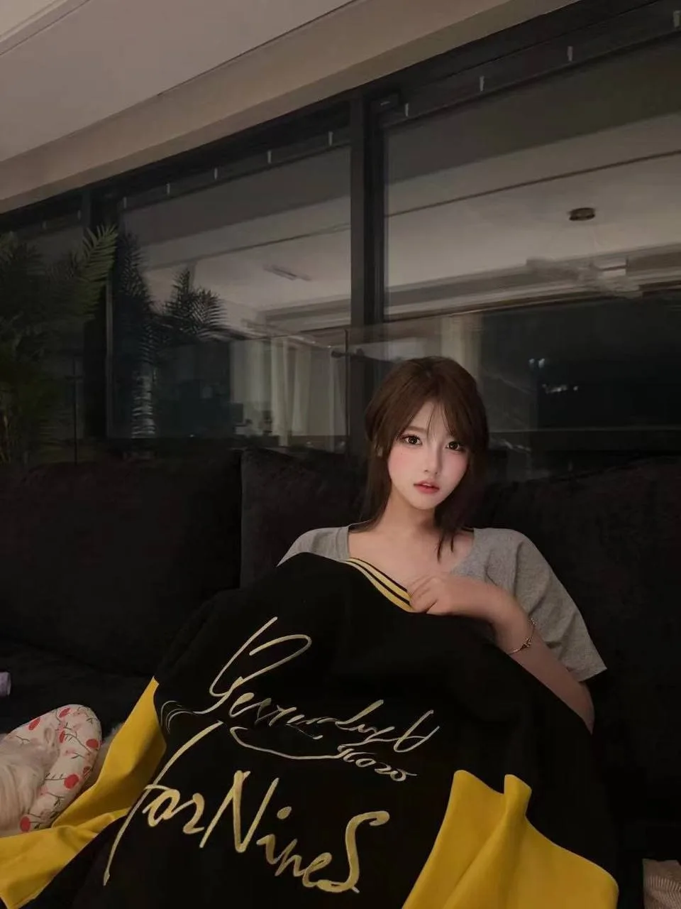 验证视频封面