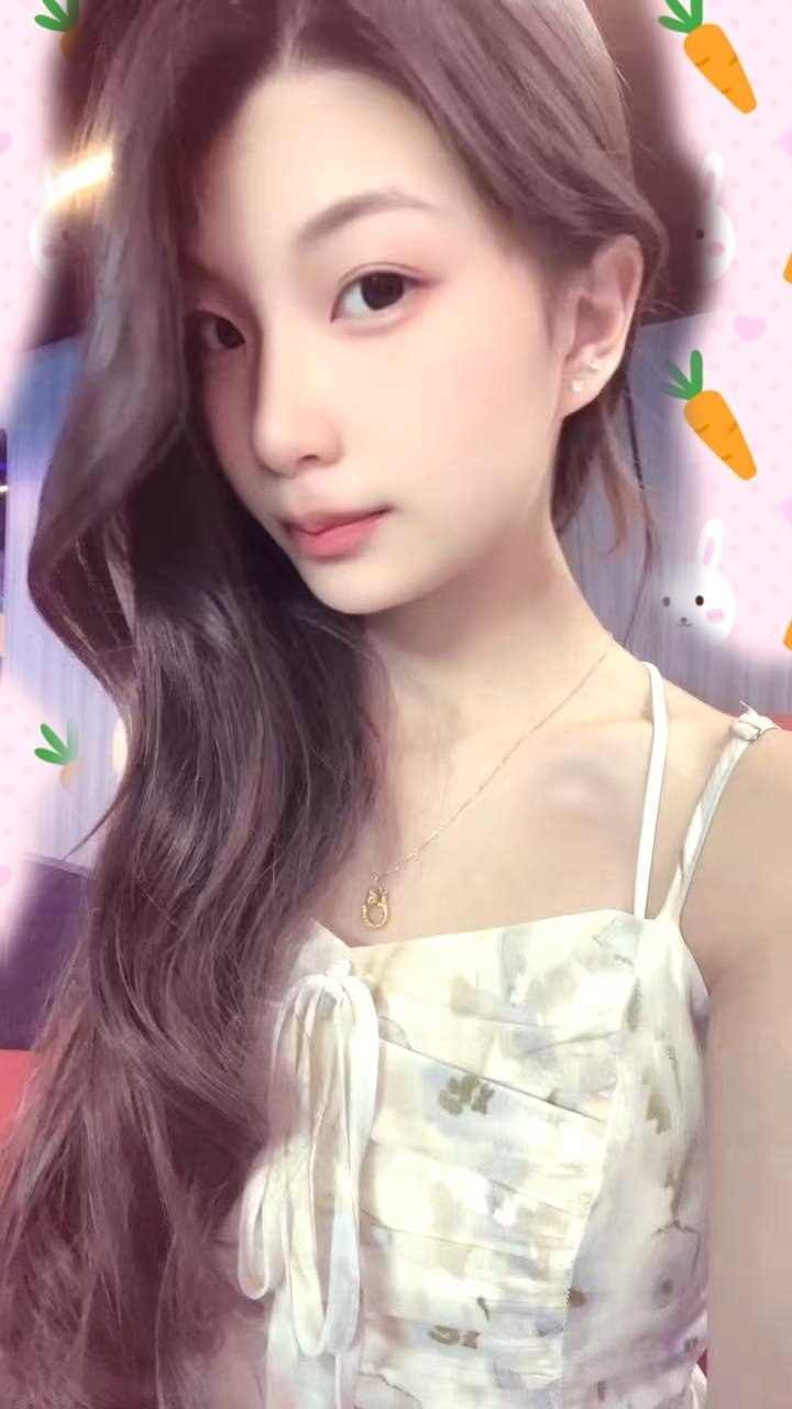 欣欣