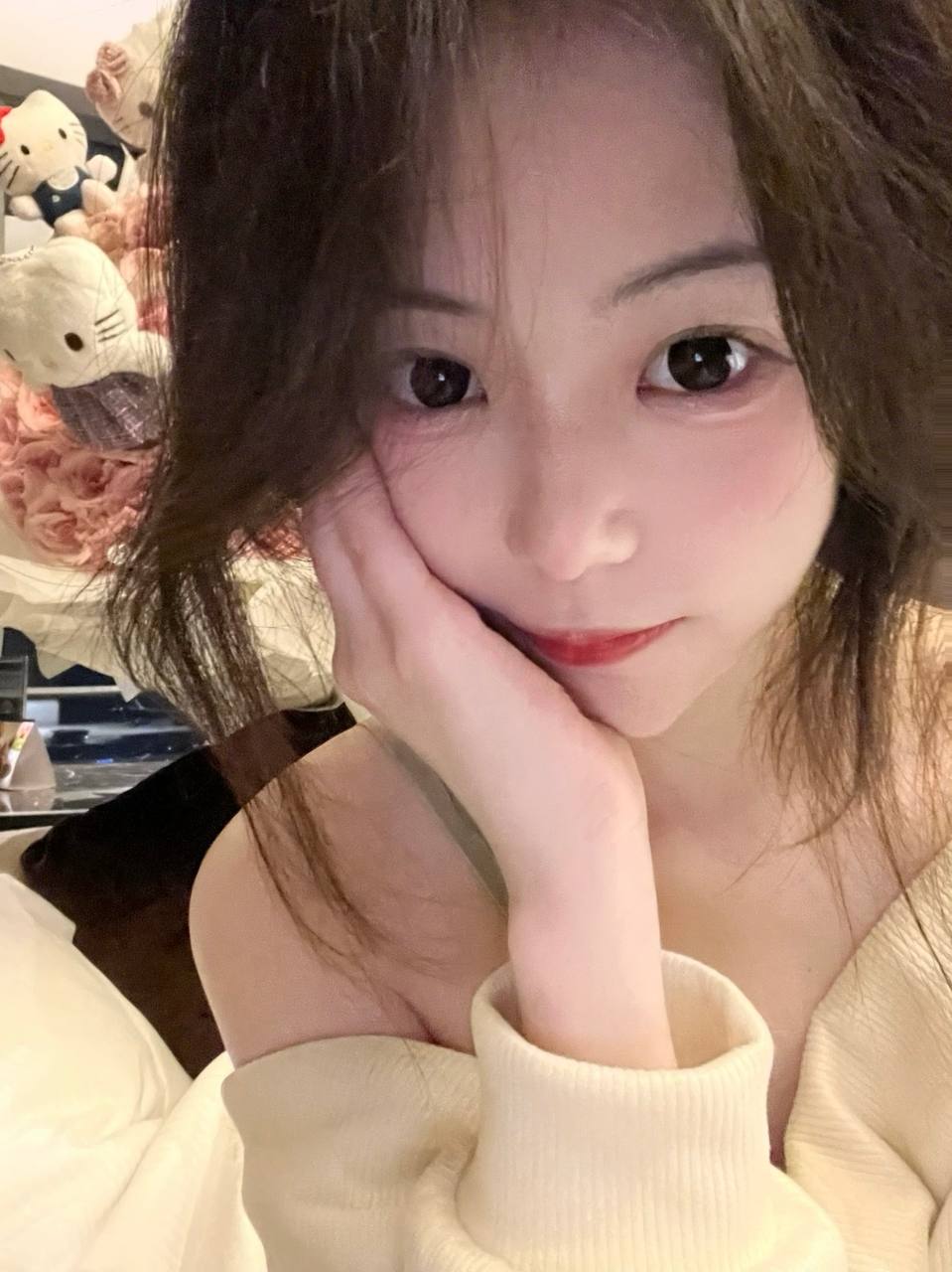 GD370 网红脸 三点粉 无套 内色 冷白皮 乖巧 懂事 大长腿