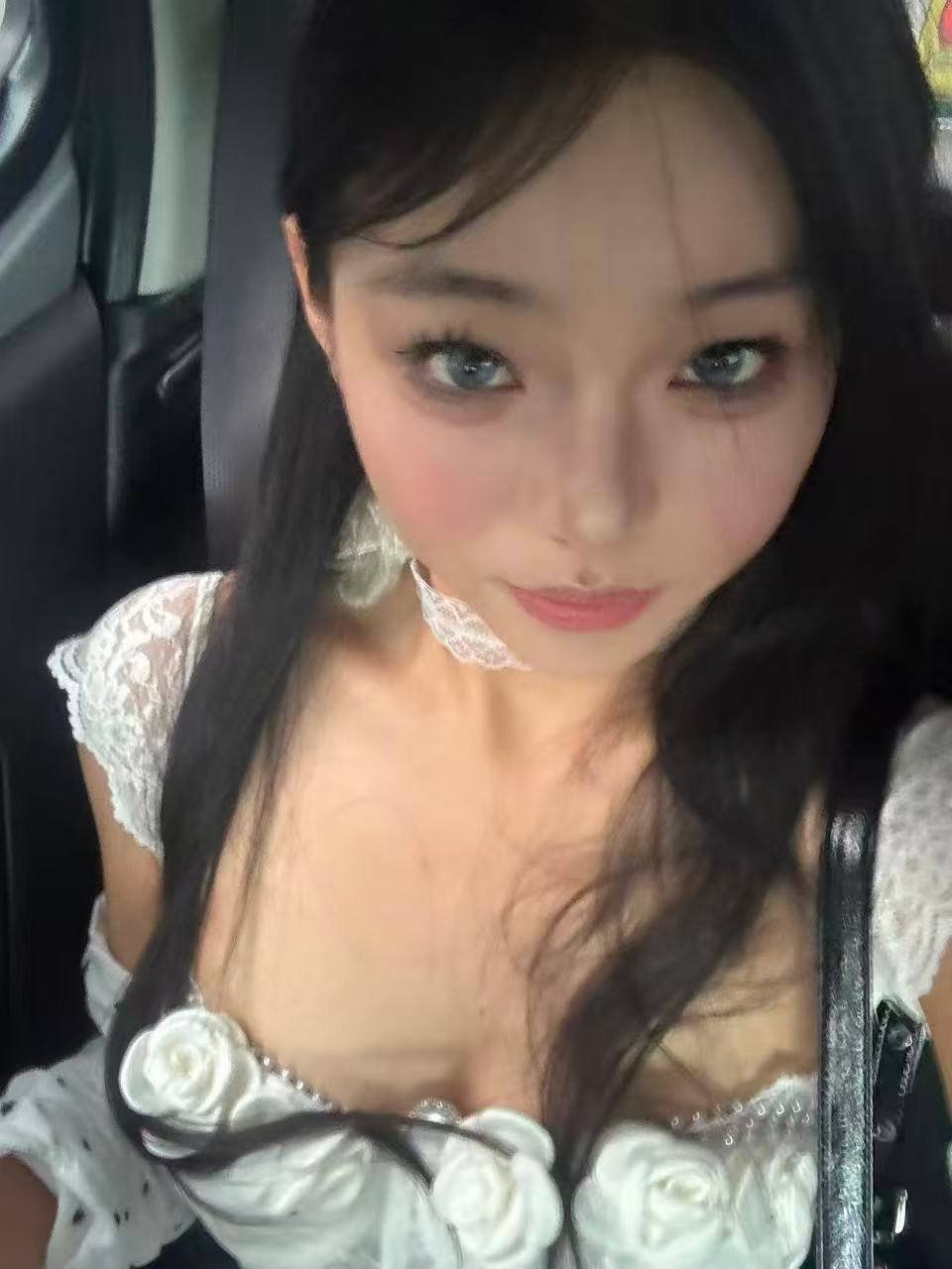 茜茜