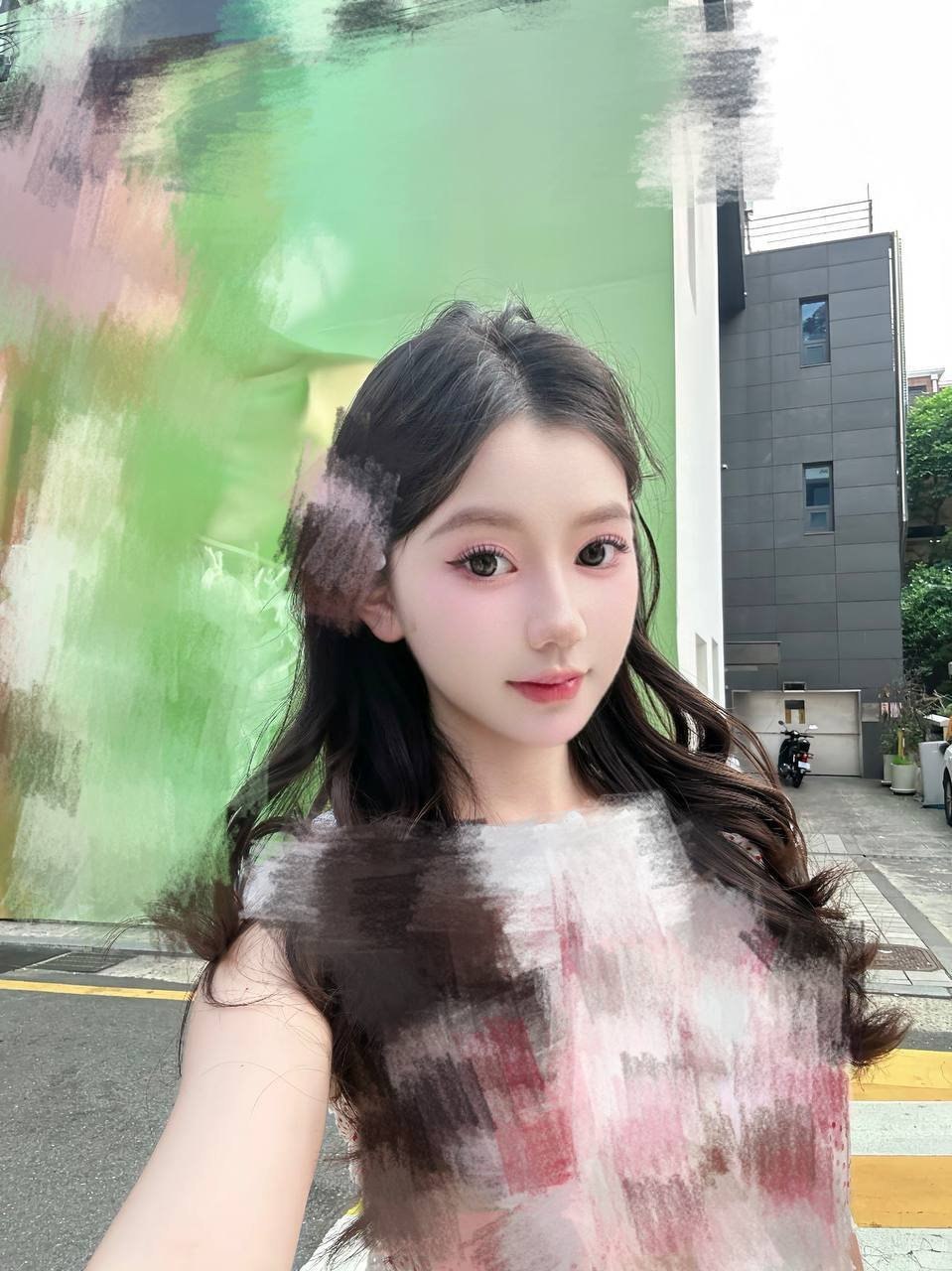 芸芸