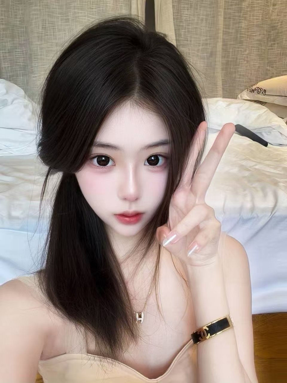 GD370 网红脸 三点粉 无套 内色 冷白皮 乖巧 懂事 大长腿