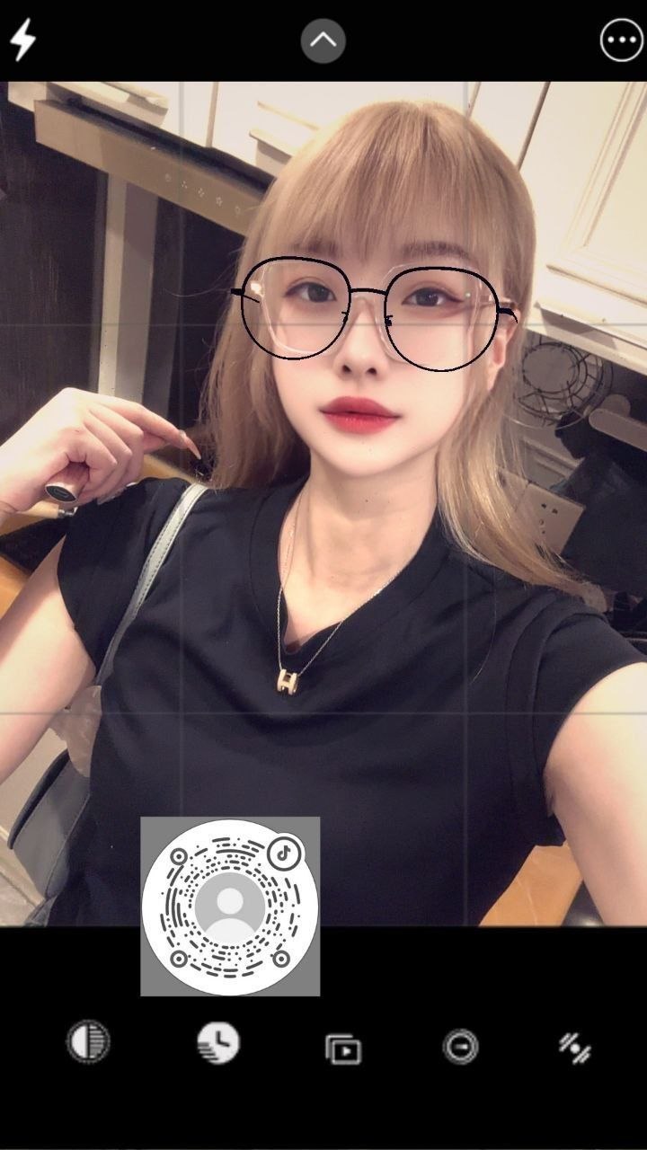 墨墨