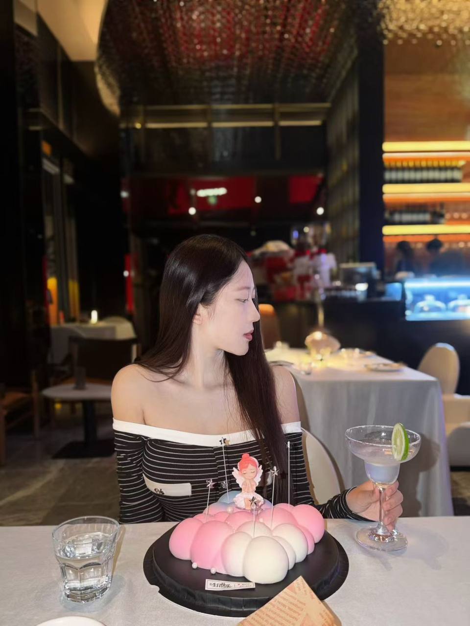 嘉嘉 w少小美