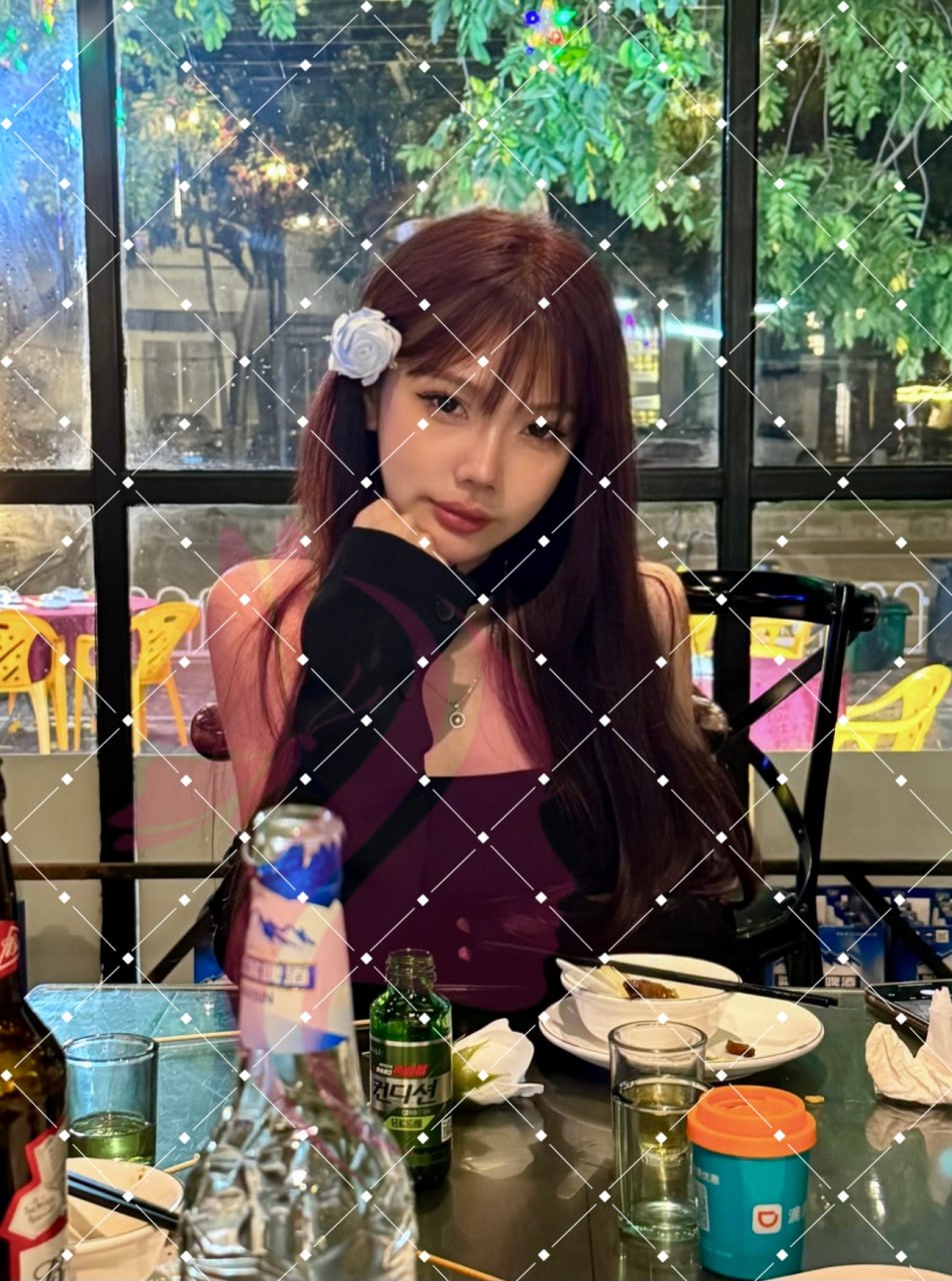 小霞