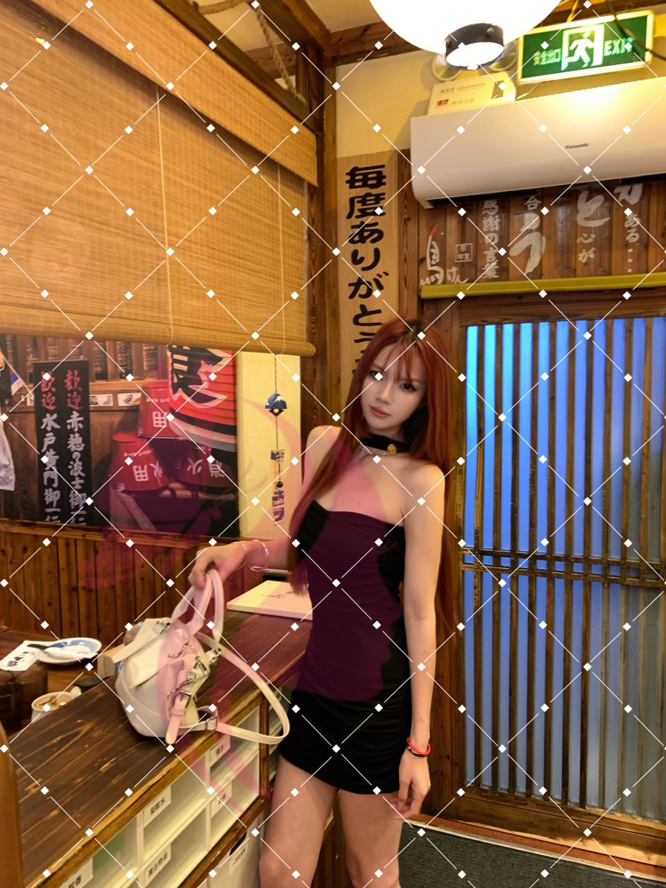小霞