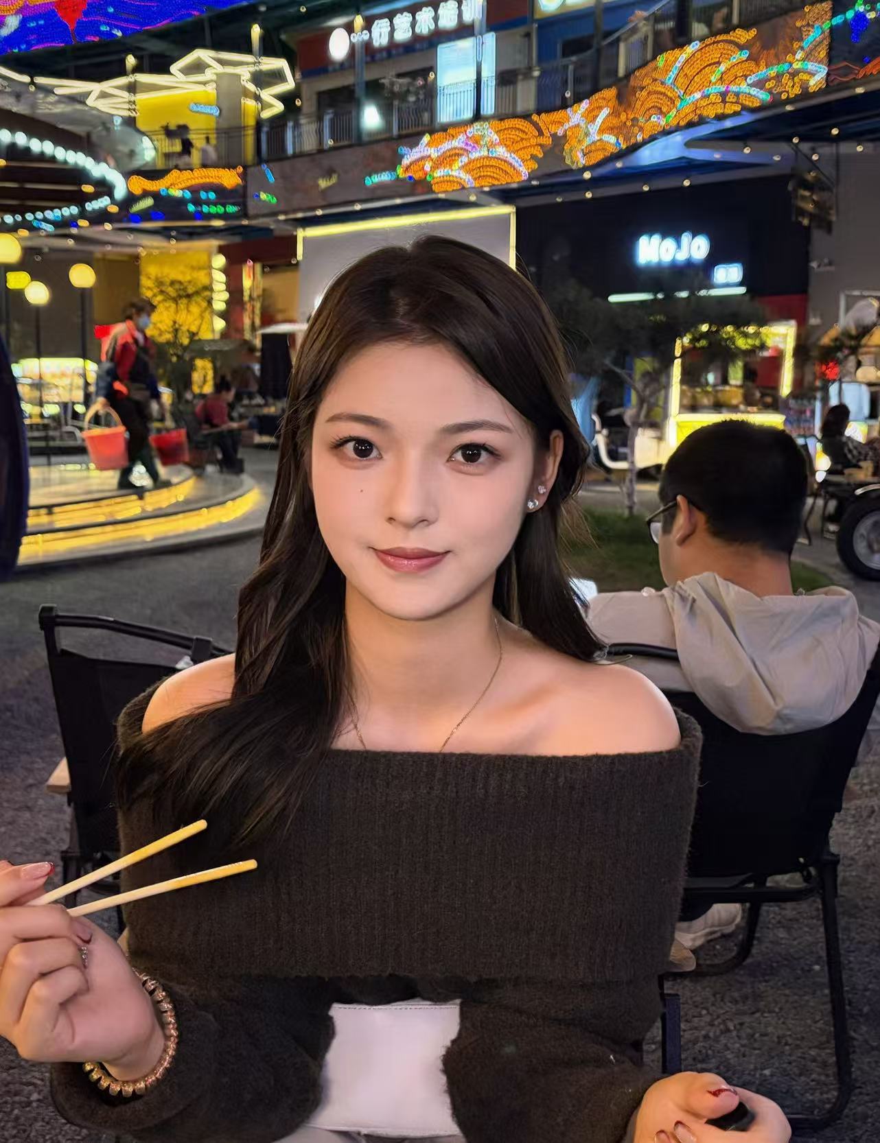 君君