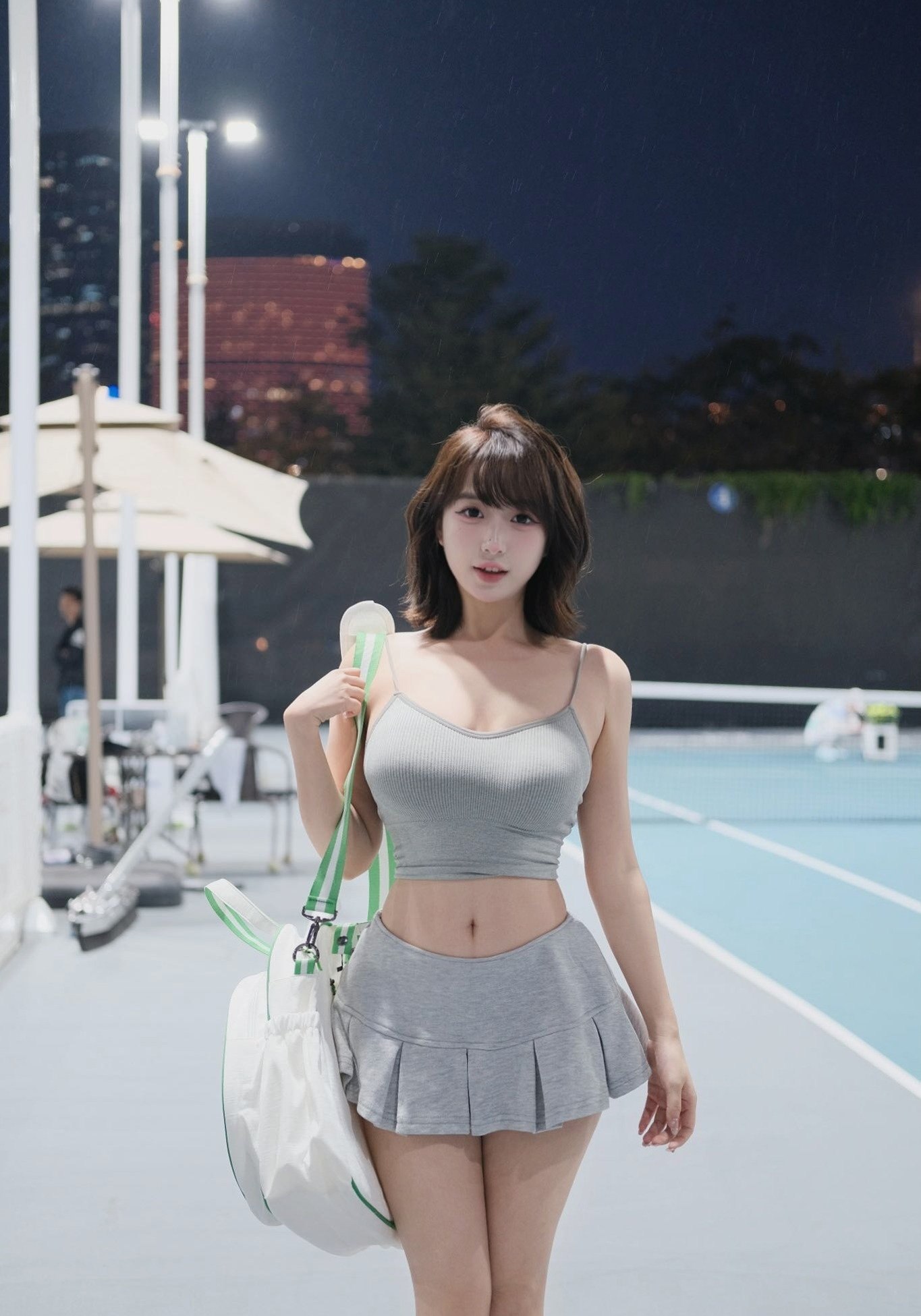 彤彤