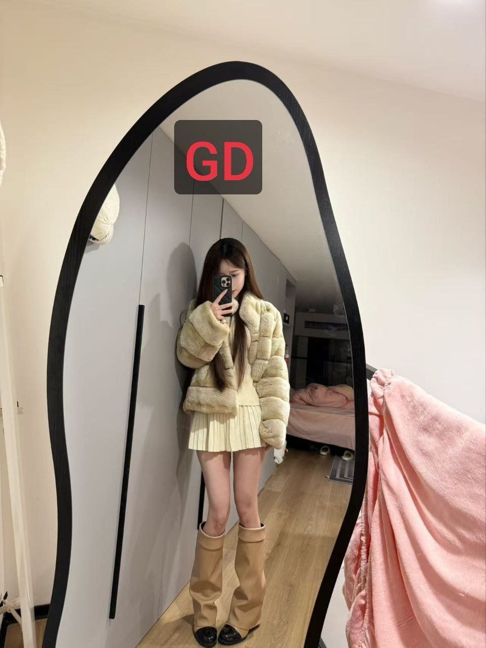 GD523 甜妹 白幼瘦 无套 内色 筷子腿 温柔乖巧