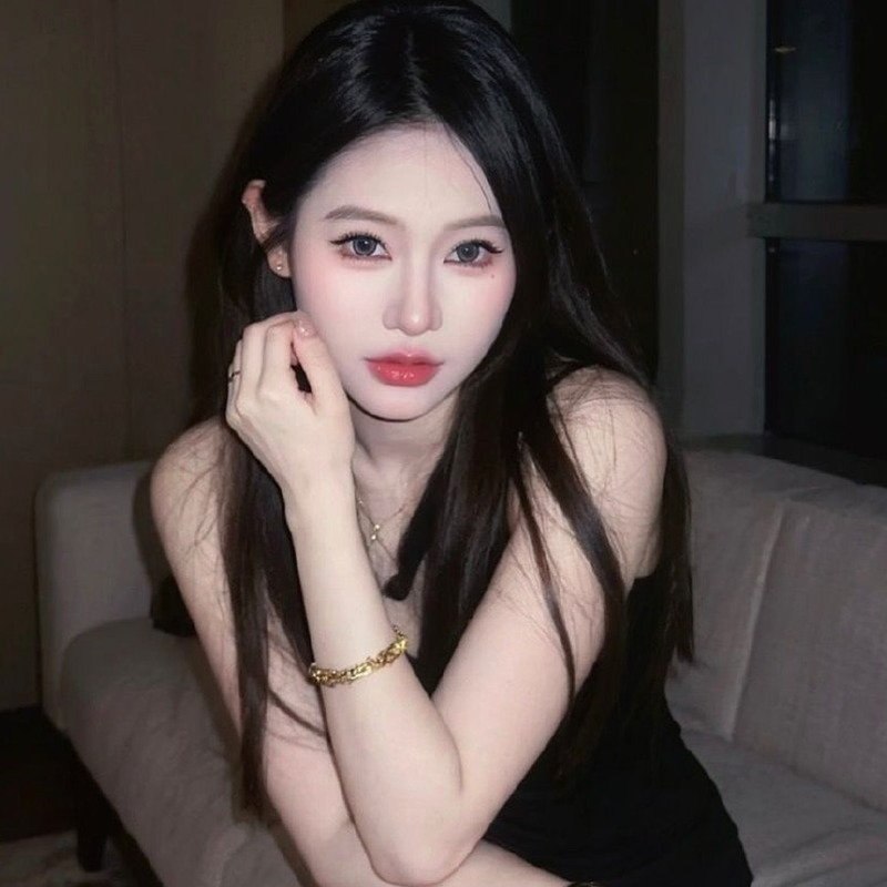 GD589 大胸 腿长