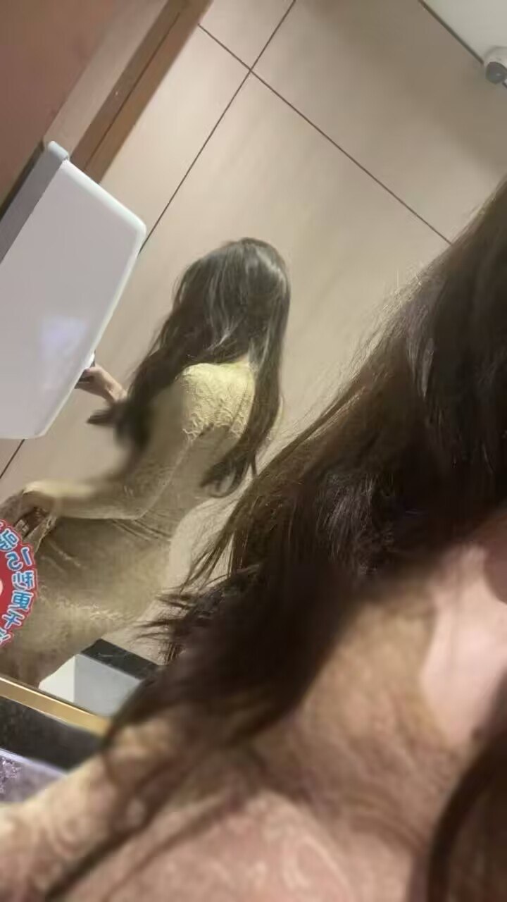 微信名字：小铃铛