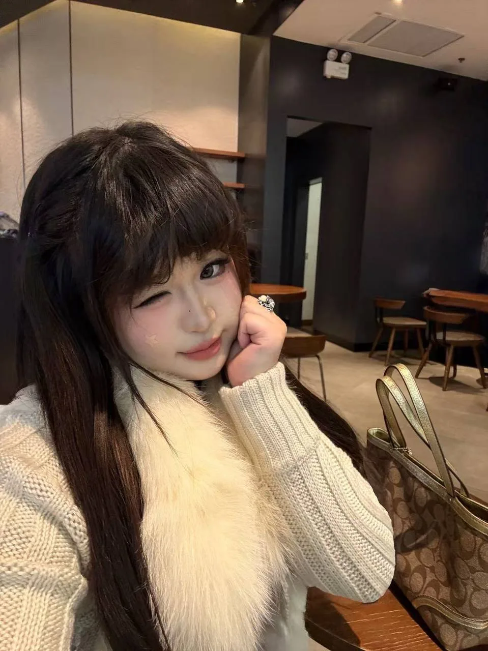 验证视频封面