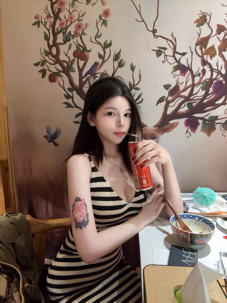 琴琴