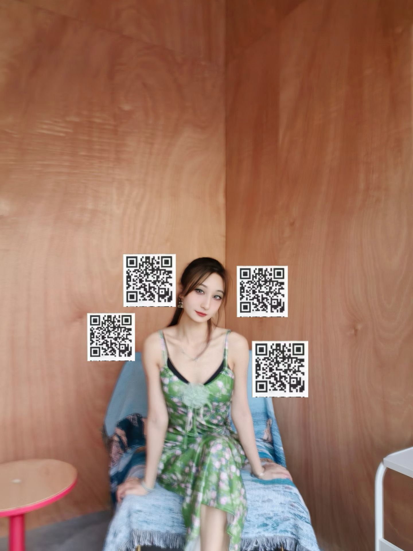 丽丽