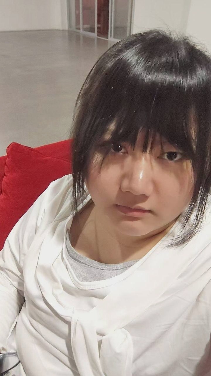 H-小六឵