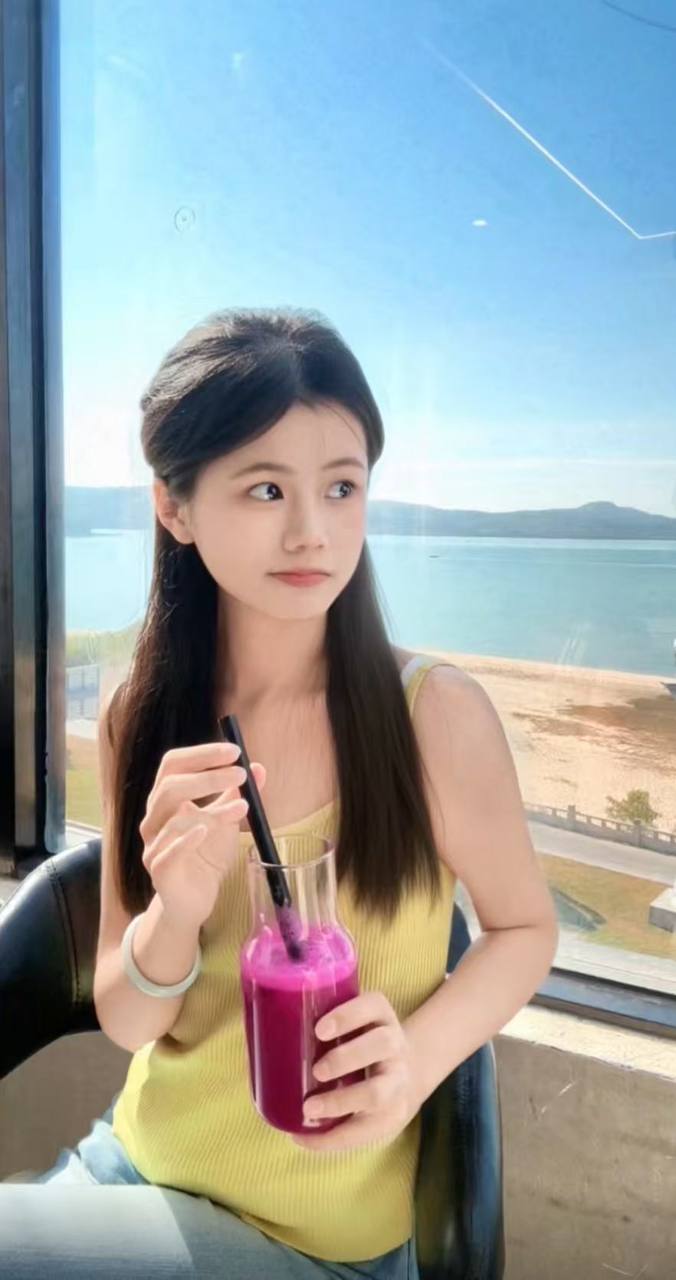荼荼 w少小美