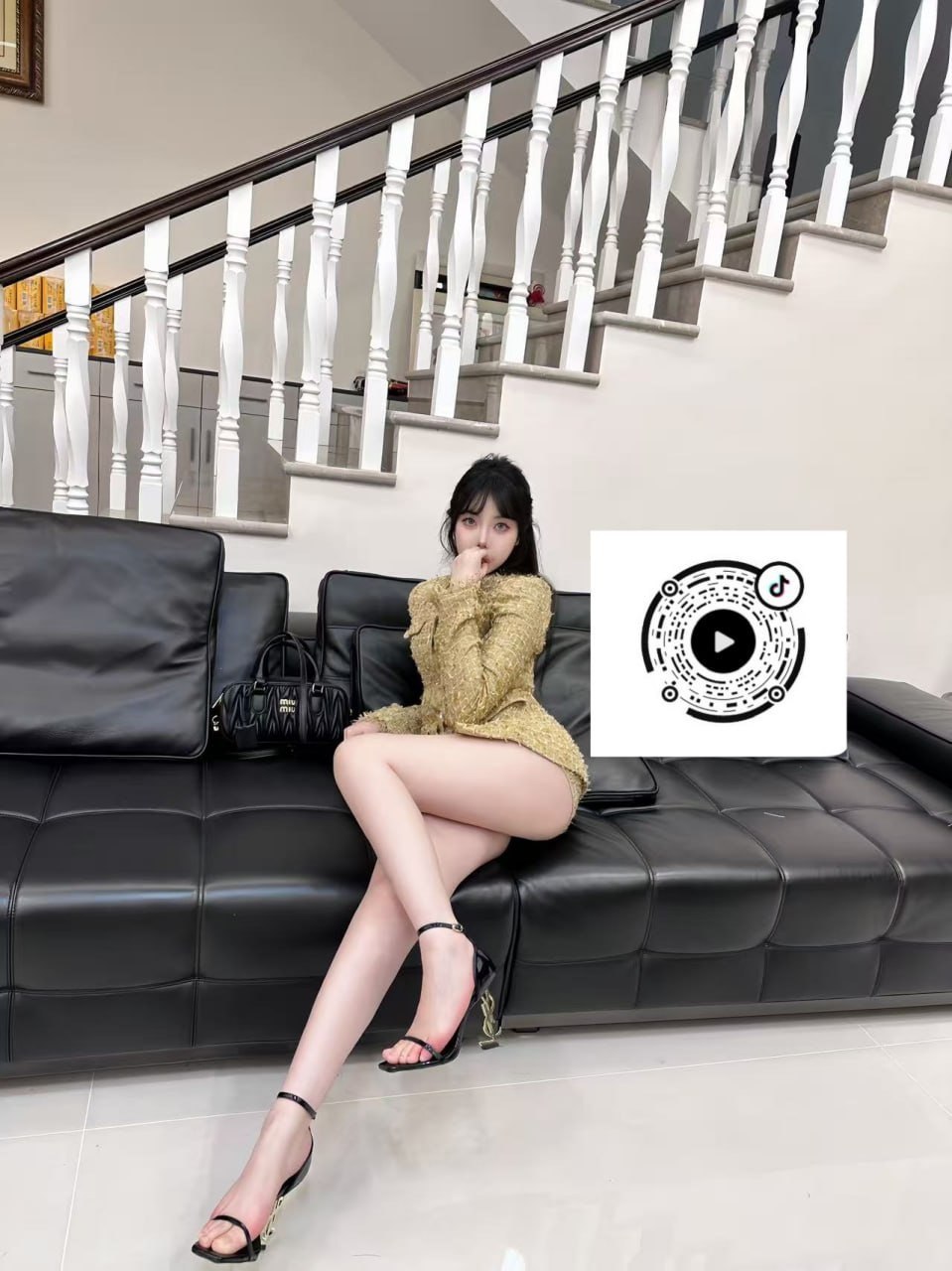 张元英