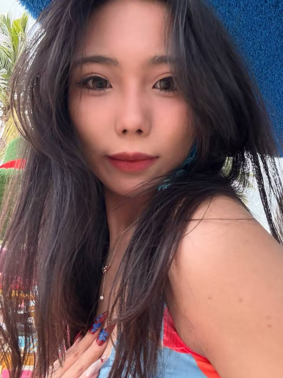 B087