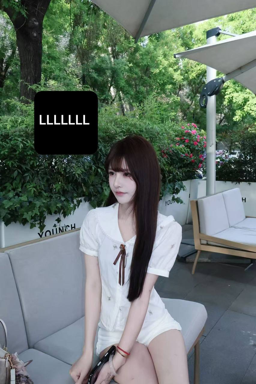 蕊蕊 果