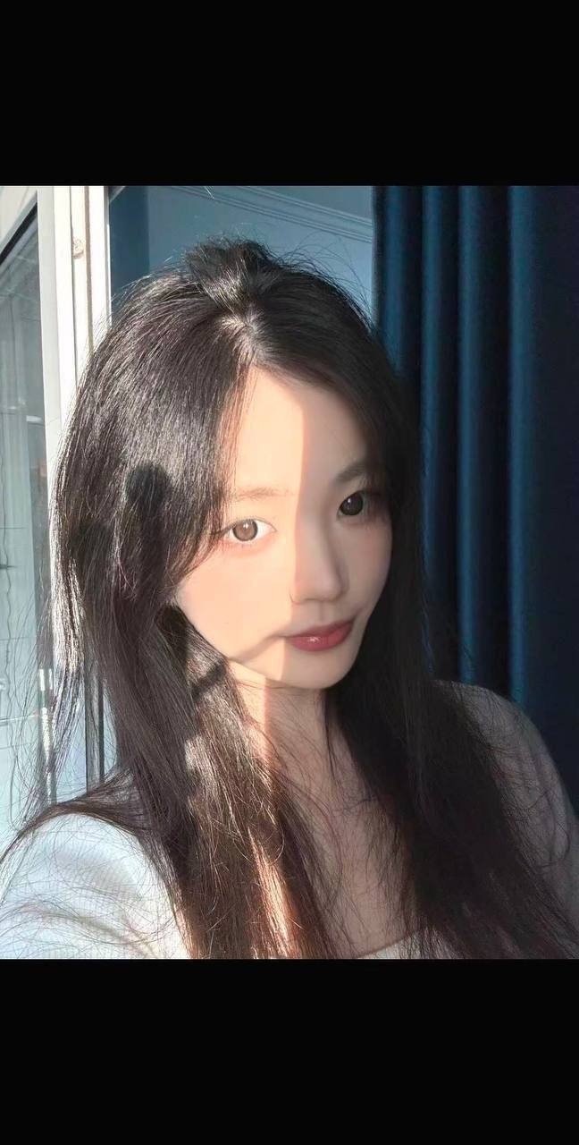 彤彤