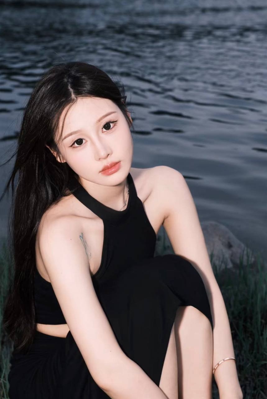 伊伊