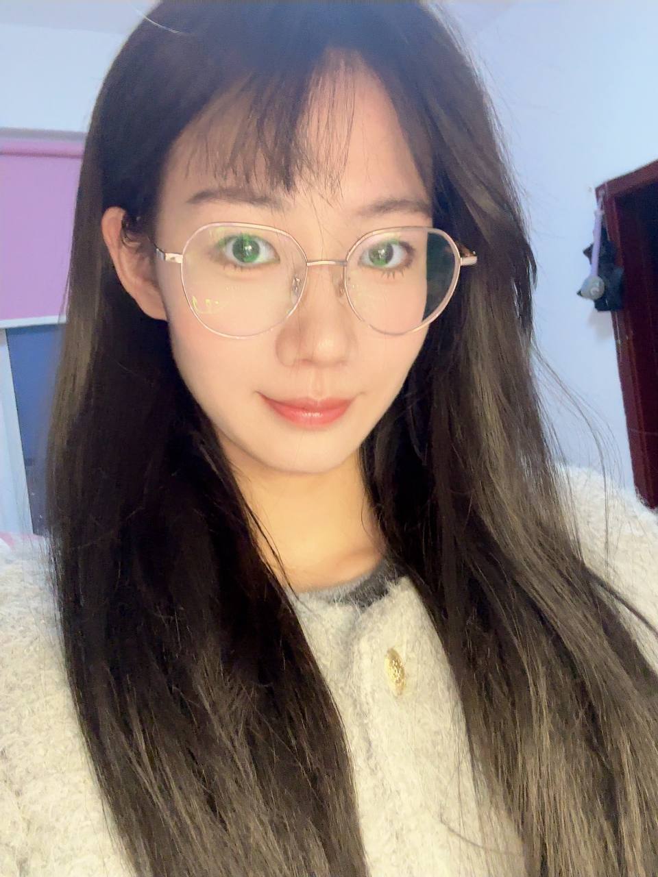 潘小亦