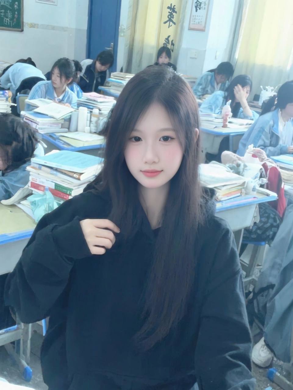 丽丽