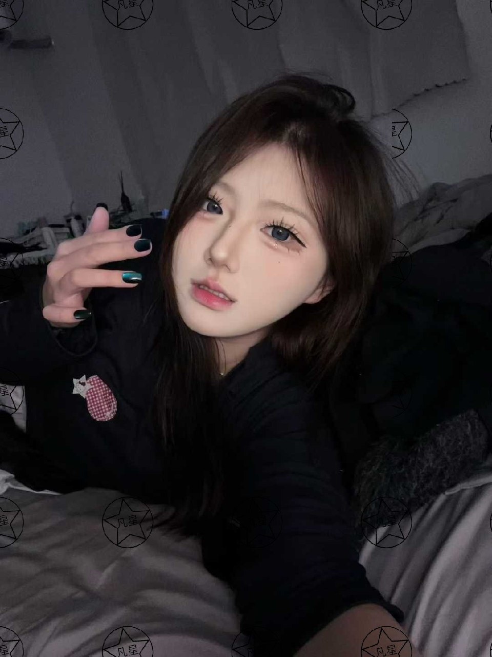 凡星